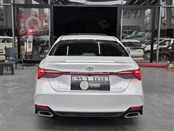 تويوتا أفالون